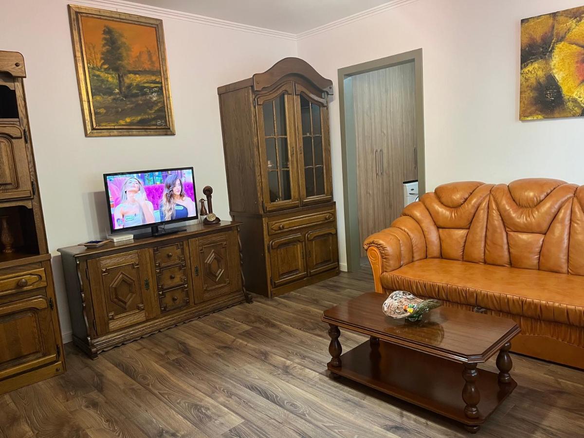 Appartement David Si Familia . Piatra Neamţ