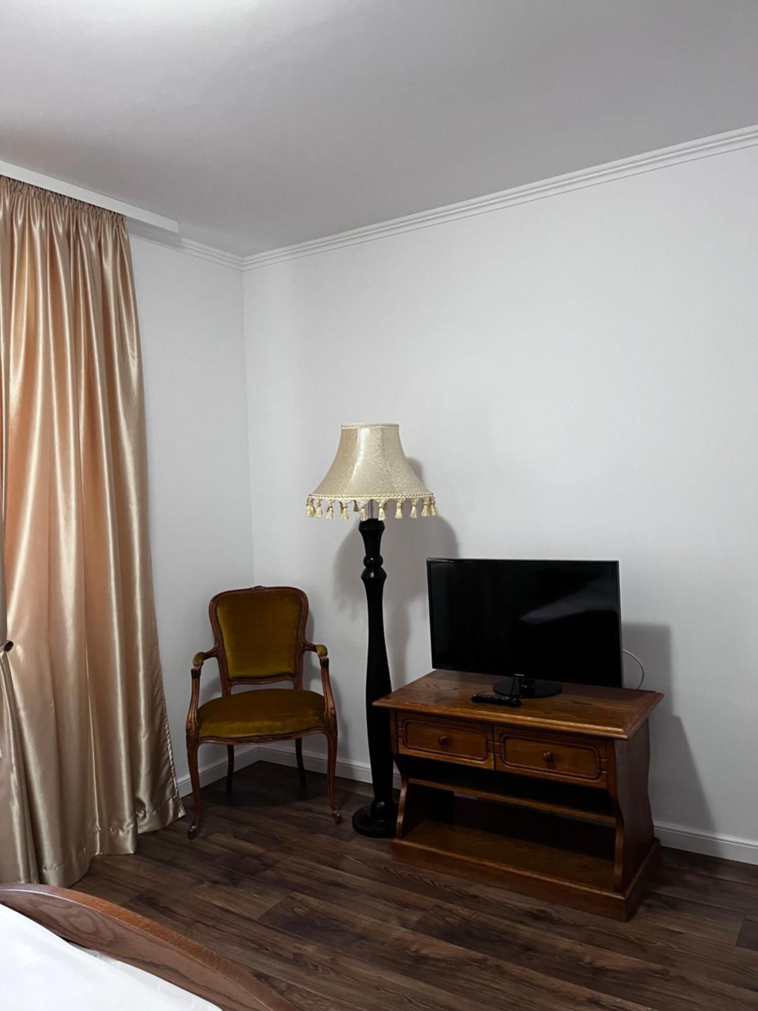 Apartamento David Si Familia . Piatra Neamţ